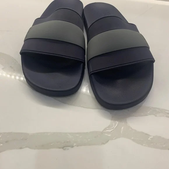Brunello Cucinelli sliders size 42 new with box and one bag